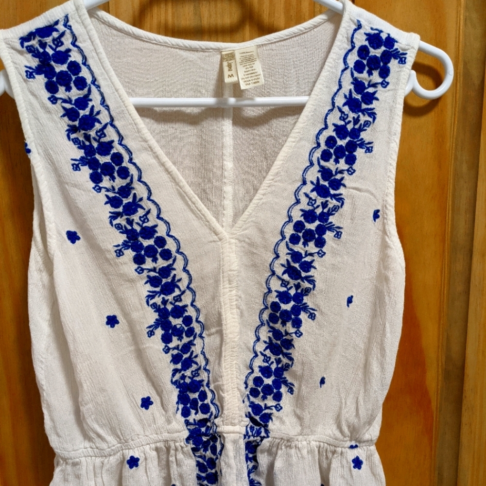 Boho tank size medium